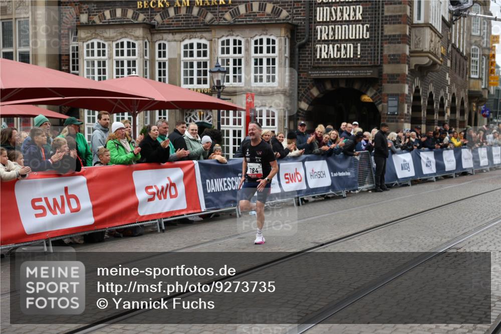 05.10.2025 - 20. swb-Marathon Bremen Yannick Fuchs http://msf.ph/oto/9273735 05.10.2025 12:25:23 Ziel 784 meine-sportfotos.de