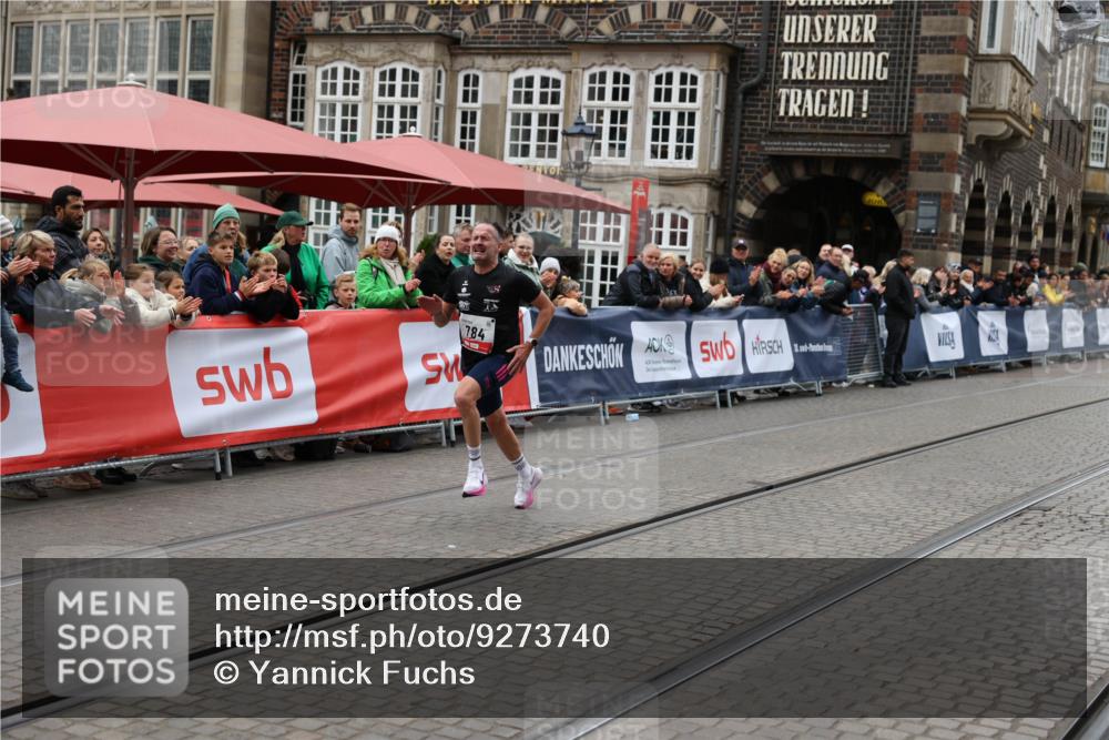 05.10.2025 - 20. swb-Marathon Bremen Yannick Fuchs http://msf.ph/oto/9273740 05.10.2025 12:25:23 Ziel 784 meine-sportfotos.de