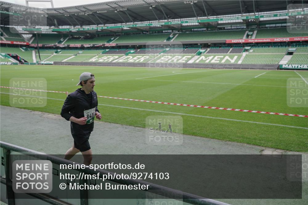 05.10.2025 - 20. swb-Marathon Bremen Michael Burmester http://msf.ph/oto/9274103 05.10.2025 12:49:50 Laufen im Stadion 150, 187, 217, 270, 287, 424, 511, 845, 939, 1257, 1388, 1535, 1609, 1707, 1727, 1876, 1904, 2044, 2356, 3124, 3259, 3353, 3544, 3738, 3885, 3960, 4006, 4318, 4367, 4438, 4870, 5118, 5894, 6214, 6216, 6281, 6431, 6619, 6805, 6877, 7647, 7987, 8216, 8401, 8536, 8873, 9118, 1195, 1654, 2119, 2594, 2988, 2990, 4385, 6171, 7904, 8630, 9114 meine-sportfotos.de