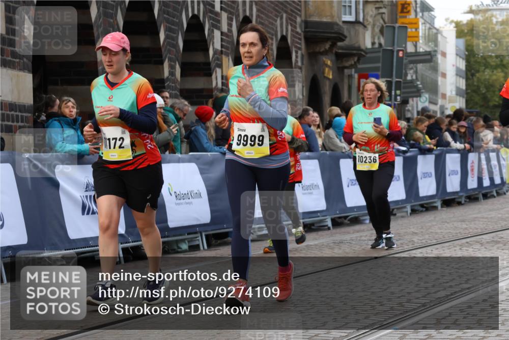 05.10.2025 - 20. swb-Marathon Bremen Strokosch-Dieckow http://msf.ph/oto/9274109 05.10.2025 11:11:39 Ziel 9453, 9680, 9999, 10058, 10235, 10236, 10264, 10333, 11172, 11191 meine-sportfotos.de
