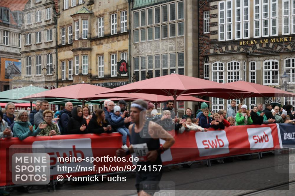 05.10.2025 - 20. swb-Marathon Bremen Yannick Fuchs http://msf.ph/oto/9274157 05.10.2025 12:26:56 Ziel 1493 meine-sportfotos.de