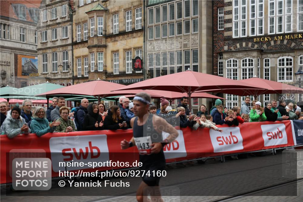 05.10.2025 - 20. swb-Marathon Bremen Yannick Fuchs http://msf.ph/oto/9274160 05.10.2025 12:26:56 Ziel 1493 meine-sportfotos.de