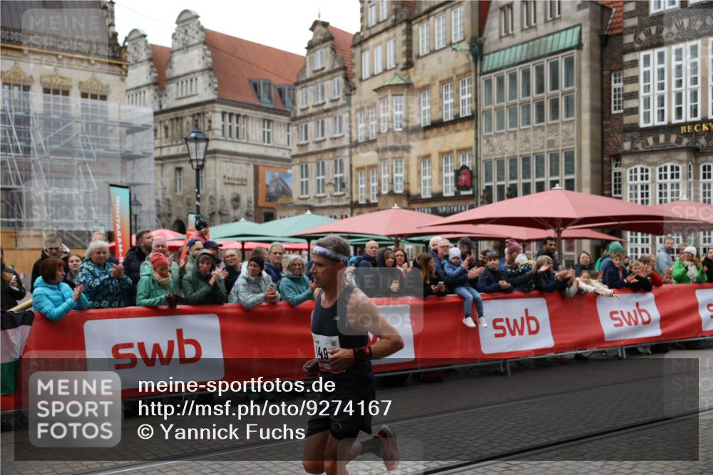 05.10.2025 - 20. swb-Marathon Bremen Yannick Fuchs http://msf.ph/oto/9274167 05.10.2025 12:26:56 Ziel 1493 meine-sportfotos.de