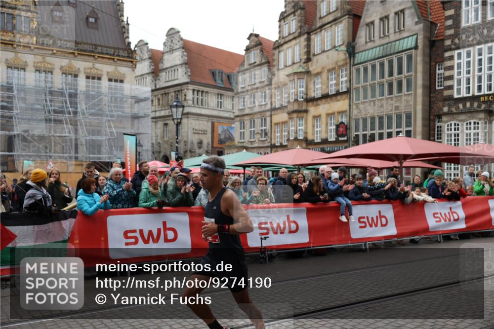 05.10.2025 - 20. swb-Marathon Bremen Yannick Fuchs http://msf.ph/oto/9274190 05.10.2025 12:26:56 Ziel 1493 meine-sportfotos.de