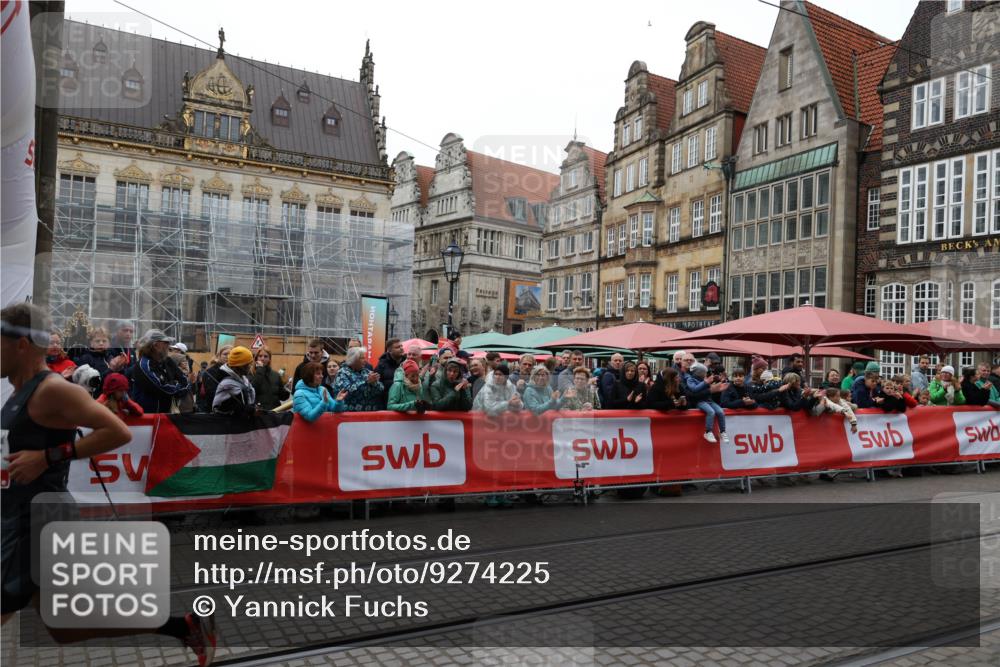 05.10.2025 - 20. swb-Marathon Bremen Yannick Fuchs http://msf.ph/oto/9274225 05.10.2025 12:26:56 Ziel 1493 meine-sportfotos.de