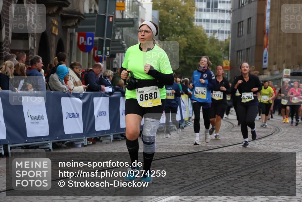 05.10.2025 - 20. swb-Marathon Bremen Strokosch-Dieckow http://msf.ph/oto/9274259 05.10.2025 11:11:42 Ziel 9680, 9999, 10058, 10235, 10236, 10540, 11088, 11172 meine-sportfotos.de