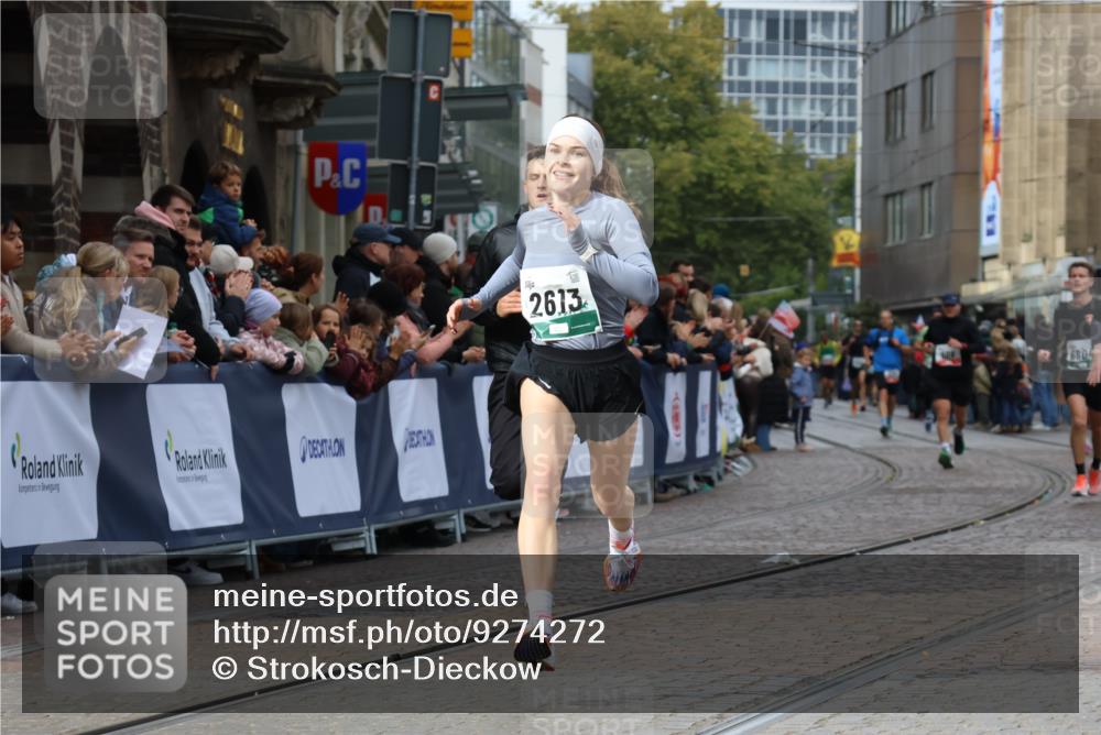 05.10.2025 - 20. swb-Marathon Bremen Strokosch-Dieckow http://msf.ph/oto/9274272 05.10.2025 13:03:40 Ziel 2613, 4617, 4758, 4786, 6804 meine-sportfotos.de