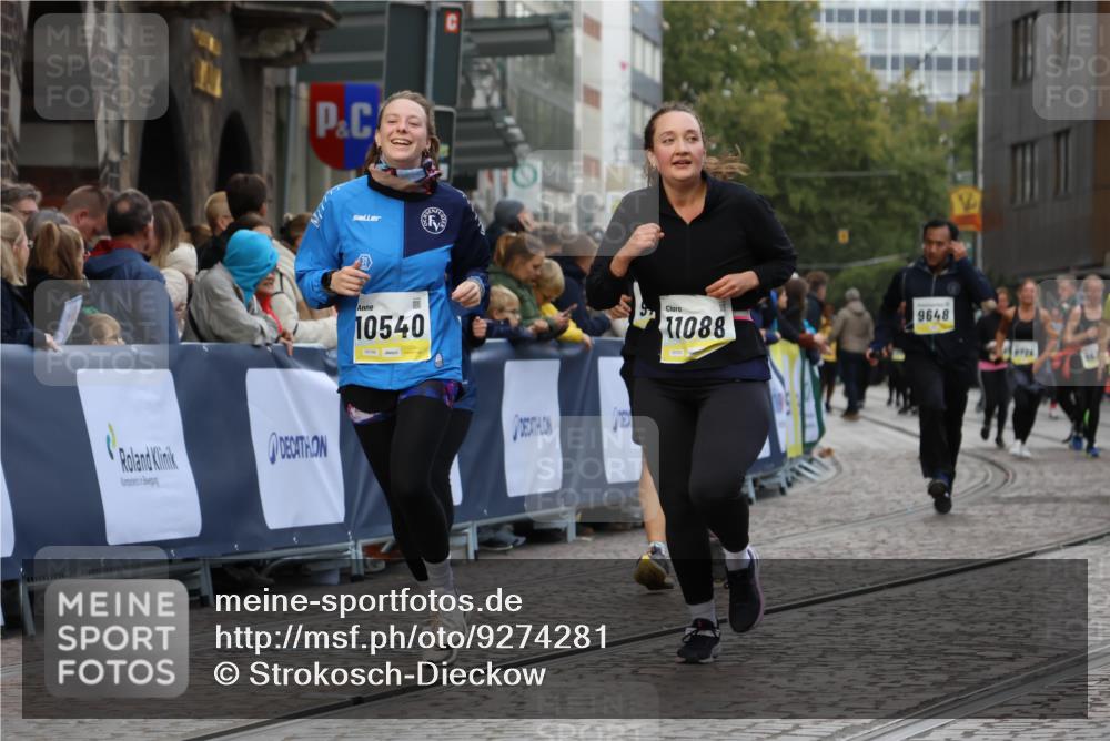 05.10.2025 - 20. swb-Marathon Bremen Strokosch-Dieckow http://msf.ph/oto/9274281 05.10.2025 11:11:45 Ziel 9648, 9680, 9784, 9999, 10235, 10236, 10540, 11088, 11172 meine-sportfotos.de