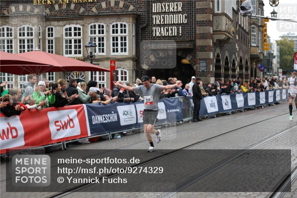 05.10.2025 - 20. swb-Marathon Bremen Yannick Fuchs http://msf.ph/oto/9274329 05.10.2025 12:28:58 Ziel 717, 1113, 1948, 2053, 2159, 2292 meine-sportfotos.de