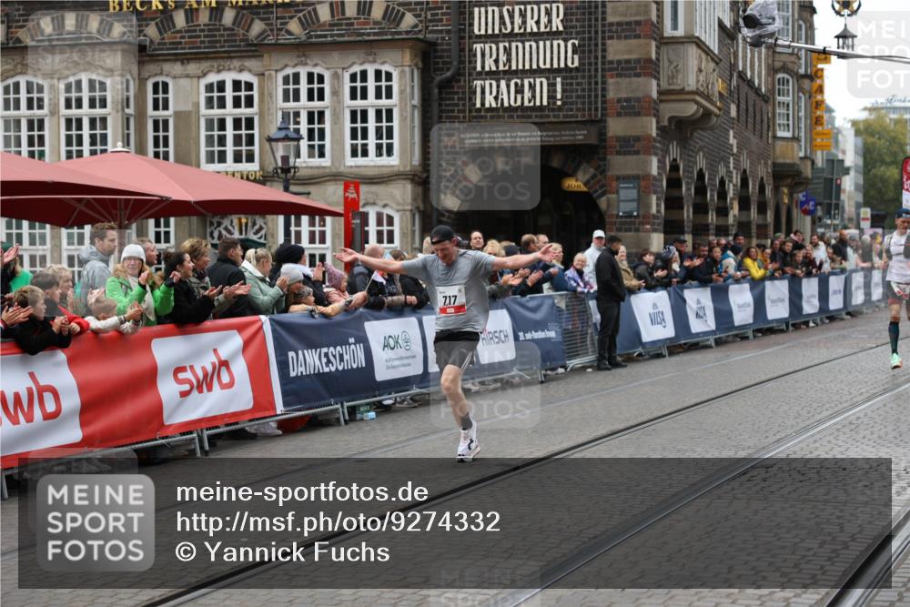 05.10.2025 - 20. swb-Marathon Bremen Yannick Fuchs http://msf.ph/oto/9274332 05.10.2025 12:28:58 Ziel 717, 1113, 1948, 2053, 2159, 2292 meine-sportfotos.de