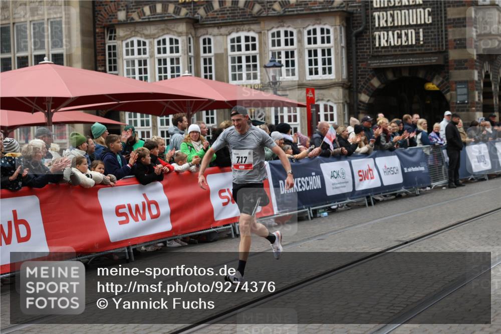 05.10.2025 - 20. swb-Marathon Bremen Yannick Fuchs http://msf.ph/oto/9274376 05.10.2025 12:28:59 Ziel 717, 1113, 1948, 2159, 2292 meine-sportfotos.de
