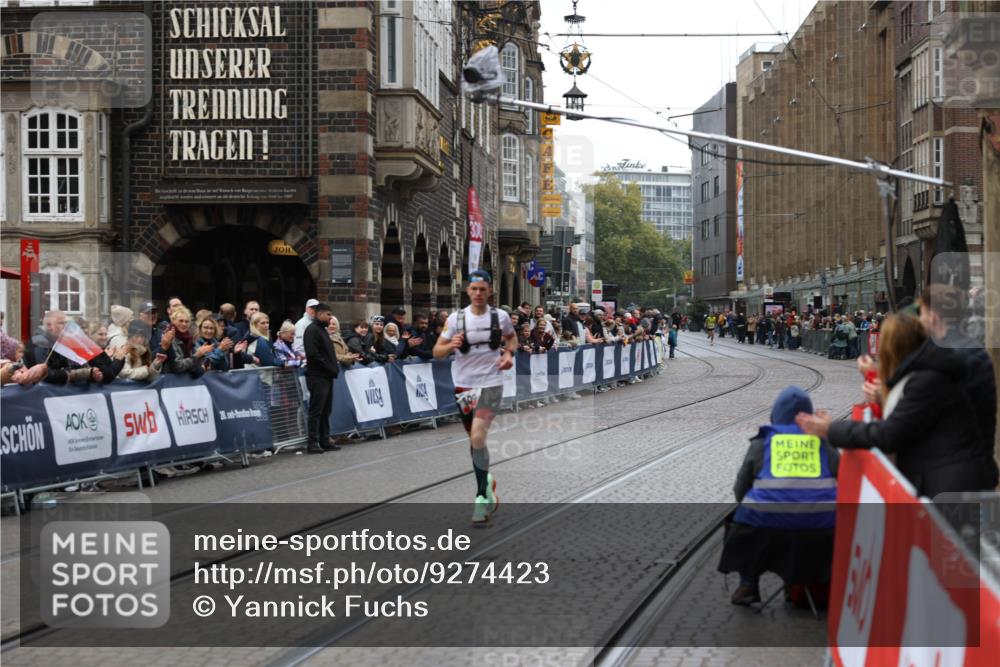 05.10.2025 - 20. swb-Marathon Bremen Yannick Fuchs http://msf.ph/oto/9274423 05.10.2025 12:29:00 Ziel 600, 717, 1113, 1948, 2159, 2292 meine-sportfotos.de