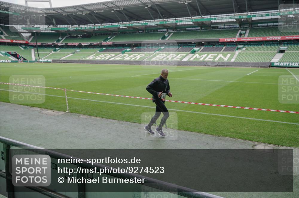 05.10.2025 - 20. swb-Marathon Bremen Michael Burmester http://msf.ph/oto/9274523 05.10.2025 12:50:21 Laufen im Stadion 217, 287, 511, 679, 688, 736, 745, 845, 906, 939, 1025, 1033, 1044, 1166, 1359, 1388, 1707, 2381, 2721, 3228, 3259, 3291, 3353, 3885, 4006, 4318, 4366, 4367, 4438, 4870, 4938, 5118, 5184, 5389, 5418, 5564, 5873, 5894, 6214, 6216, 6281, 6681, 6717, 6805, 7493, 7826, 7963, 8401, 8536, 8873, 8907, 9118, 150, 187, 270, 424, 1257, 1535, 1609, 1876, 1904, 2044, 2356, 3544, 3738, 3960, 6431, 6619, 6805, 6877, 7647, 7987 meine-sportfotos.de