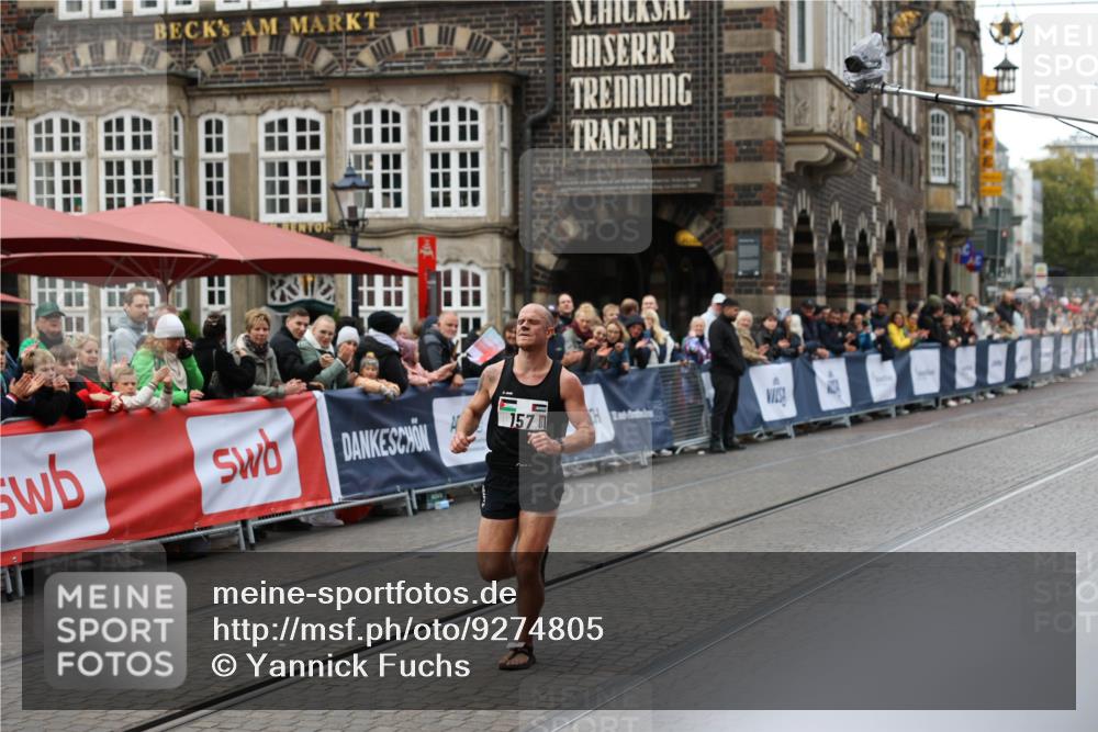 05.10.2025 - 20. swb-Marathon Bremen Yannick Fuchs http://msf.ph/oto/9274805 05.10.2025 12:31:17 Ziel 157 meine-sportfotos.de