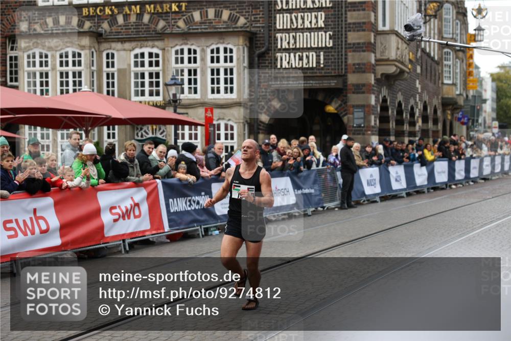 05.10.2025 - 20. swb-Marathon Bremen Yannick Fuchs http://msf.ph/oto/9274812 05.10.2025 12:31:17 Ziel 157 meine-sportfotos.de