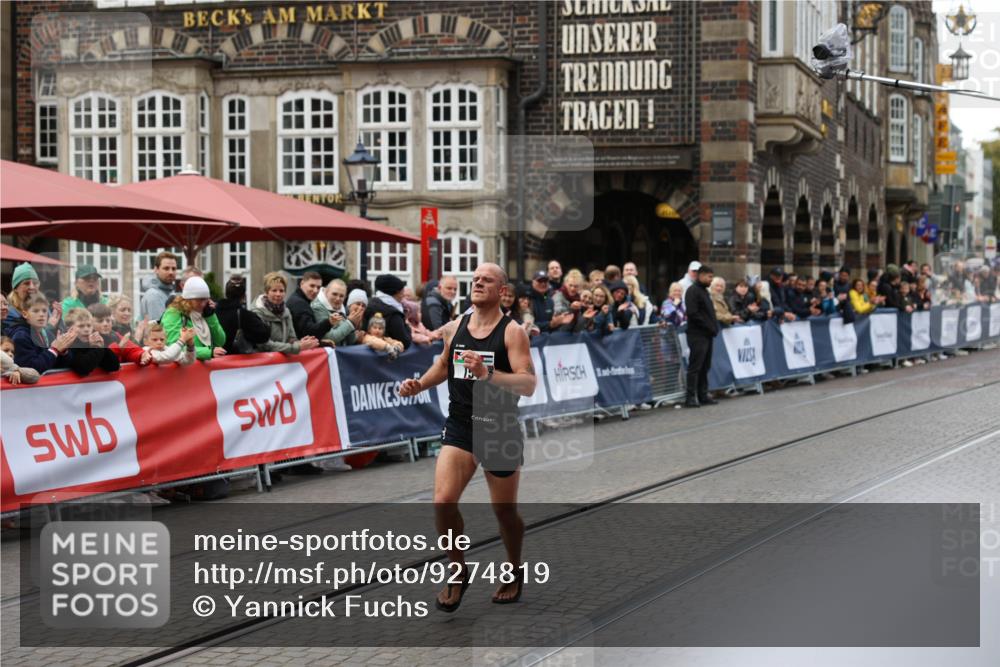 05.10.2025 - 20. swb-Marathon Bremen Yannick Fuchs http://msf.ph/oto/9274819 05.10.2025 12:31:18 Ziel 157 meine-sportfotos.de