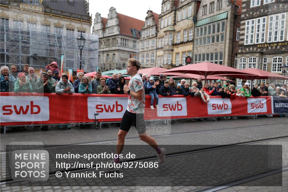 05.10.2025 - 20. swb-Marathon Bremen Yannick Fuchs http://msf.ph/oto/9275086 05.10.2025 12:34:18 Ziel 1663 meine-sportfotos.de