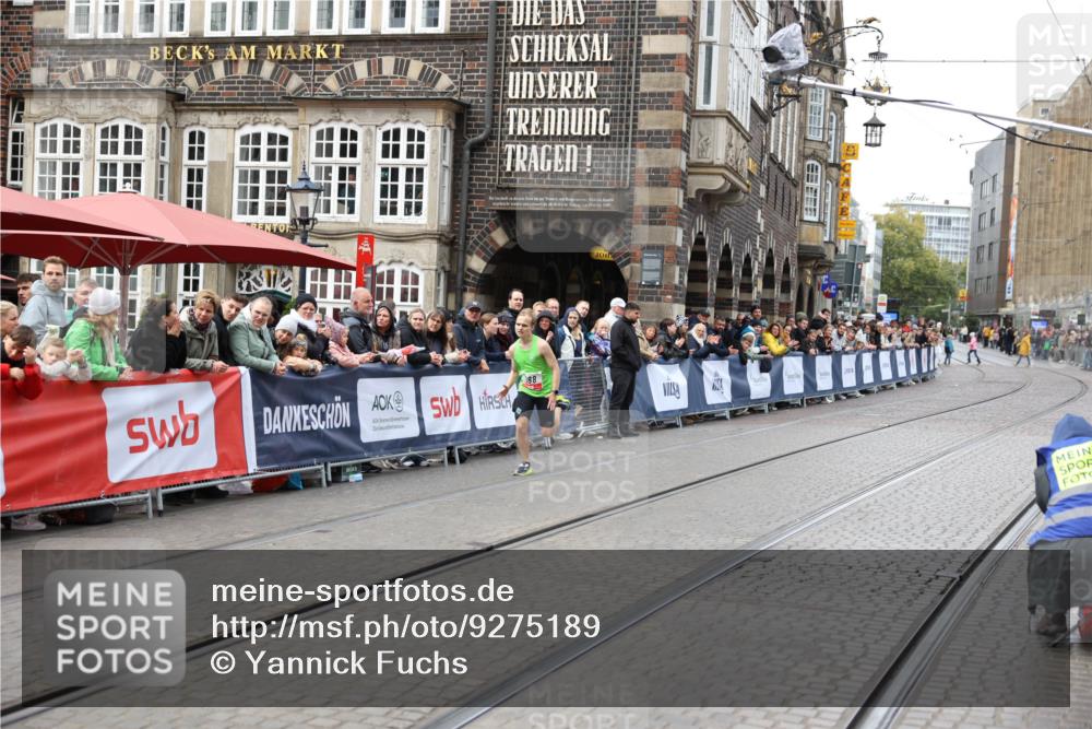 05.10.2025 - 20. swb-Marathon Bremen Yannick Fuchs http://msf.ph/oto/9275189 05.10.2025 12:34:23 Ziel 888, 1663 meine-sportfotos.de