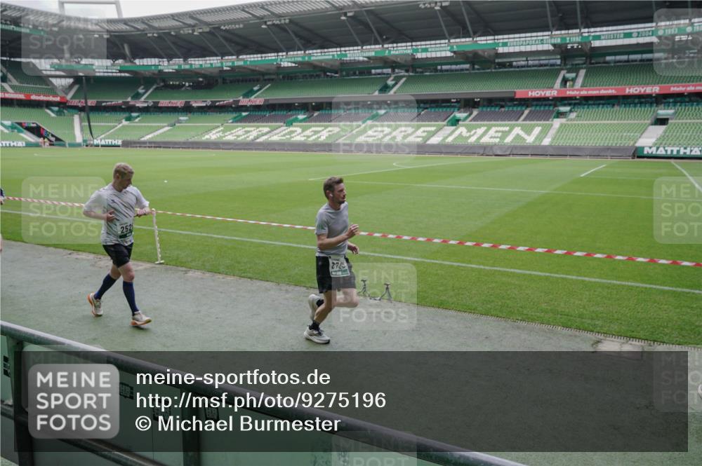 05.10.2025 - 20. swb-Marathon Bremen Michael Burmester http://msf.ph/oto/9275196 05.10.2025 12:51:18 Laufen im Stadion 122, 334, 503, 601, 688, 745, 750, 1037, 1064, 1120, 1166, 1314, 1450, 1499, 1577, 1689, 1701, 1748, 1909, 1911, 2059, 2279, 2283, 2350, 2447, 2493, 2526, 3267, 3419, 3608, 3661, 4032, 4104, 4260, 4654, 4687, 4962, 5551, 5817, 5838, 5910, 6066, 6210, 6252, 6401, 6477, 6775, 7713, 7723, 8066, 8083, 8682, 8740, 8780, 8995, 736, 906, 1025, 1033, 1044, 1359, 2381, 3228, 3291, 4366, 5184, 5389, 5418, 5564, 5873, 6681, 6717, 7493 meine-sportfotos.de