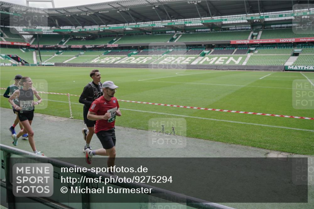 05.10.2025 - 20. swb-Marathon Bremen Michael Burmester http://msf.ph/oto/9275294 05.10.2025 12:51:24 Laufen im Stadion 334, 503, 601, 750, 754, 914, 1037, 1064, 1120, 1314, 1450, 1499, 1577, 1689, 1701, 1748, 1909, 1911, 2059, 2279, 2283, 2350, 2447, 2493, 2526, 3267, 3419, 3608, 3661, 4032, 4104, 4260, 4652, 4654, 4687, 5551, 5817, 5838, 5847, 5910, 6066, 6210, 6252, 6401, 6477, 6773, 6775, 7713, 7723, 8066, 8083, 8682, 8740, 8780, 8995, 122, 688, 736, 745, 1025, 1033, 1044, 1166, 1359, 2381, 3291, 4366, 4962, 5184, 5418, 6681, 7493 meine-sportfotos.de