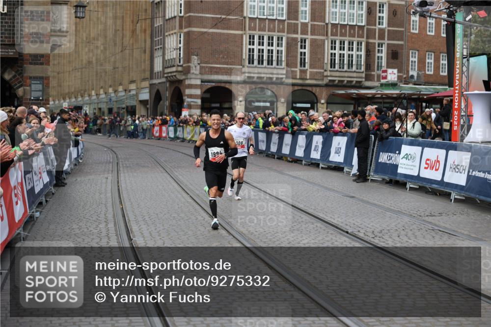 05.10.2025 - 20. swb-Marathon Bremen Yannick Fuchs http://msf.ph/oto/9275332 05.10.2025 12:35:29 Ziel 1994 meine-sportfotos.de
