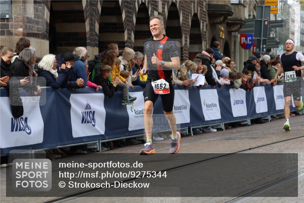 05.10.2025 - 20. swb-Marathon Bremen Strokosch-Dieckow http://msf.ph/oto/9275344 05.10.2025 13:04:08 Ziel 706, 1652, 2068, 2482, 2656, 4848, 7900, 8013 meine-sportfotos.de