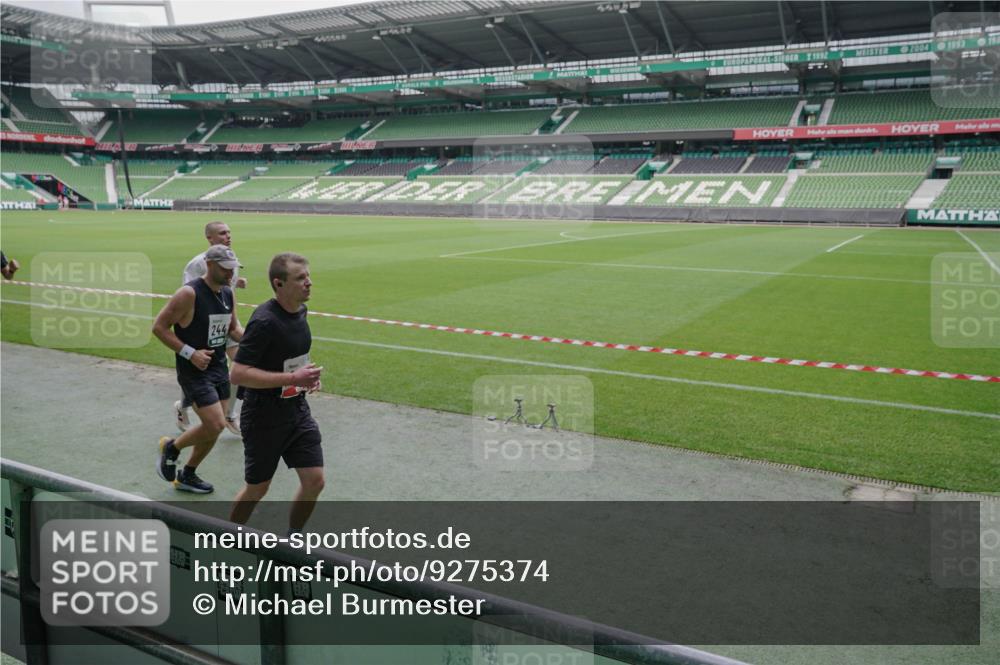 05.10.2025 - 20. swb-Marathon Bremen Michael Burmester http://msf.ph/oto/9275374 05.10.2025 12:51:33 Laufen im Stadion 334, 503, 601, 750, 754, 914, 1037, 1064, 1120, 1314, 1499, 1577, 1689, 1701, 1748, 1909, 1911, 1926, 2279, 2283, 2350, 2447, 2493, 2526, 3267, 3419, 3608, 3661, 4032, 4104, 4260, 4652, 4654, 4687, 4781, 5551, 5817, 5838, 5847, 5910, 6066, 6210, 6401, 6477, 6773, 6775, 7713, 7723, 8066, 8083, 8682, 8740, 8780, 122, 688, 745, 1033, 1166, 1450, 2059, 4366, 4962, 6252, 6681, 8995 meine-sportfotos.de