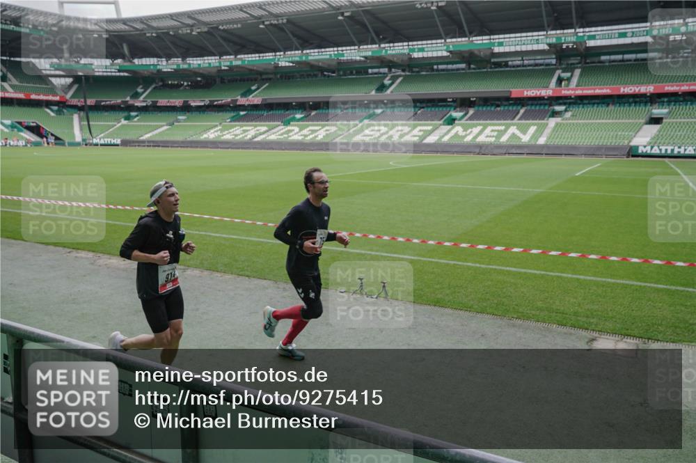 05.10.2025 - 20. swb-Marathon Bremen Michael Burmester http://msf.ph/oto/9275415 05.10.2025 12:51:39 Laufen im Stadion 334, 503, 601, 750, 754, 914, 1029, 1037, 1064, 1120, 1314, 1499, 1577, 1689, 1701, 1748, 1909, 1911, 1926, 2279, 2283, 2350, 2447, 2493, 2526, 3178, 3267, 3419, 3608, 3661, 4032, 4104, 4260, 4652, 4654, 4687, 4781, 5068, 5108, 5416, 5551, 5817, 5838, 5847, 5910, 6066, 6210, 6401, 6477, 6773, 6775, 7313, 7419, 7713, 7723, 8066, 8083, 8682, 8740, 8780, 122, 334, 688, 745, 1166, 1450, 2059, 4962, 5817, 6252, 8995 meine-sportfotos.de