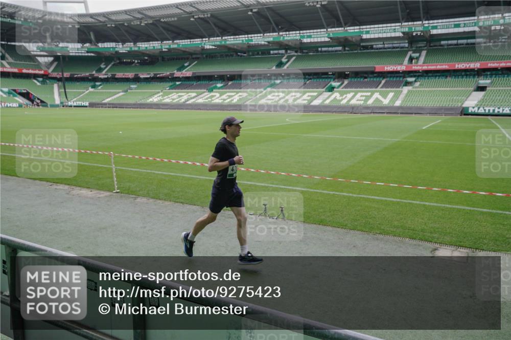 05.10.2025 - 20. swb-Marathon Bremen Michael Burmester http://msf.ph/oto/9275423 05.10.2025 12:51:40 Laufen im Stadion 503, 601, 750, 754, 914, 1029, 1037, 1064, 1120, 1314, 1499, 1577, 1689, 1701, 1748, 1909, 1911, 1926, 2279, 2283, 2350, 2447, 2493, 2526, 3178, 3267, 3419, 3608, 3661, 4032, 4104, 4260, 4652, 4654, 4687, 4781, 5068, 5108, 5416, 5551, 5838, 5847, 5910, 6066, 6210, 6401, 6477, 6773, 6775, 7313, 7419, 7713, 7723, 8066, 8083, 8534, 8682, 8740, 8780, 122, 334, 688, 745, 1166, 1450, 2059, 3608, 4962, 5817, 6252, 6477, 8995 meine-sportfotos.de