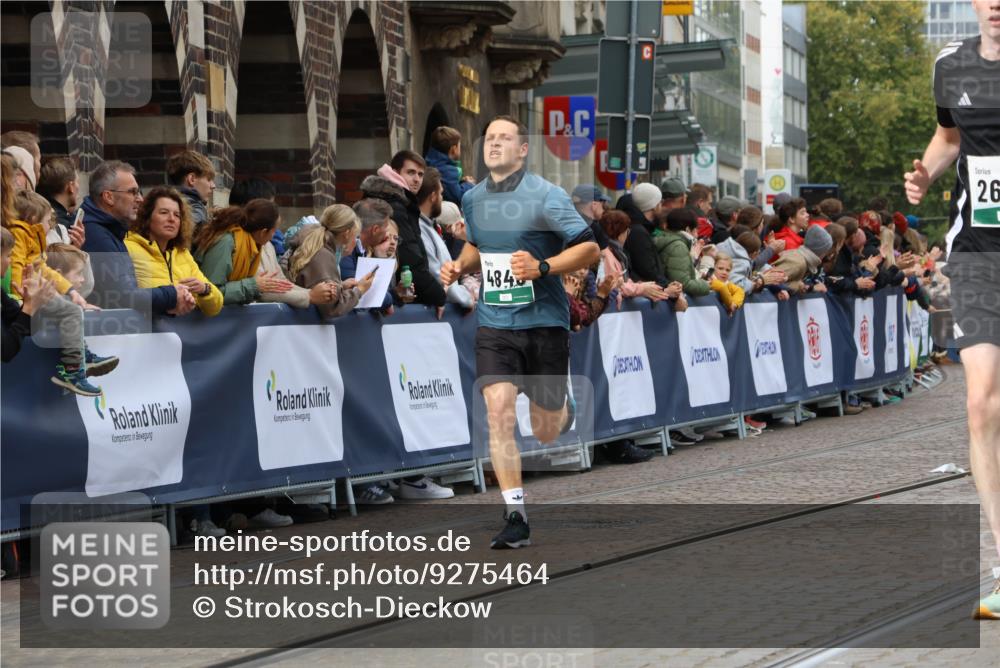 05.10.2025 - 20. swb-Marathon Bremen Strokosch-Dieckow http://msf.ph/oto/9275464 05.10.2025 13:04:10 Ziel 329, 706, 1652, 2068, 2482, 2656, 4848, 7900 meine-sportfotos.de
