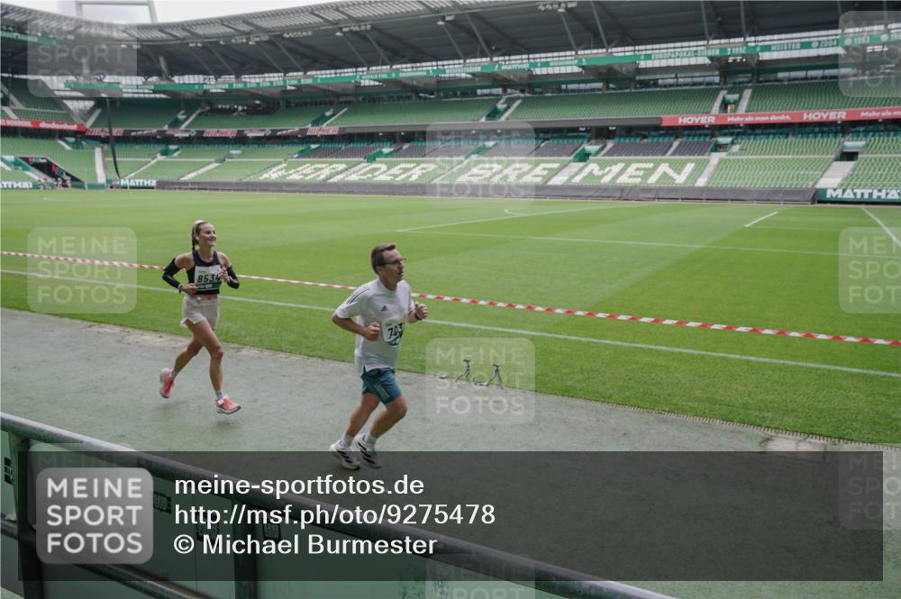 05.10.2025 - 20. swb-Marathon Bremen Michael Burmester http://msf.ph/oto/9275478 05.10.2025 12:51:55 Laufen im Stadion 750, 754, 914, 1029, 1064, 1120, 1314, 1550, 1577, 1701, 1748, 1911, 1926, 2279, 2283, 2350, 2447, 2493, 2526, 3041, 3178, 3626, 4260, 4652, 4654, 4687, 4781, 5068, 5108, 5416, 5847, 5910, 6210, 6367, 6773, 6775, 7012, 7031, 7293, 7313, 7419, 7713, 7723, 8066, 8218, 8534, 8558, 8682, 8701, 8740, 8780, 9115, 334, 503, 601, 1037, 1499, 1689, 1909, 3267, 3419, 3608, 3661, 4032, 4104, 5551, 5817, 5838, 6066, 6401, 6477, 8083 meine-sportfotos.de