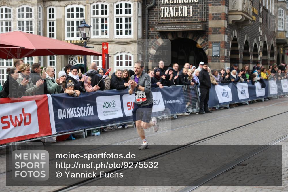 05.10.2025 - 20. swb-Marathon Bremen Yannick Fuchs http://msf.ph/oto/9275532 05.10.2025 12:36:37 Ziel 1632 meine-sportfotos.de