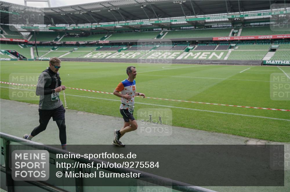 05.10.2025 - 20. swb-Marathon Bremen Michael Burmester http://msf.ph/oto/9275584 05.10.2025 12:52:23 Laufen im Stadion 615, 754, 793, 1029, 1298, 1431, 1550, 1552, 1926, 2595, 3033, 3041, 3178, 3626, 4362, 4781, 4805, 4914, 5068, 5108, 5416, 5447, 5459, 5561, 5675, 5847, 6367, 6630, 6677, 6773, 7012, 7031, 7277, 7293, 7313, 7416, 7419, 7634, 7773, 7975, 8218, 8349, 8534, 8558, 8580, 8701, 8921, 9115, 10338, 750, 754, 914, 1064, 1120, 1314, 1748, 1911, 2279, 2283, 2350, 2447, 2526, 4260, 4652, 4687, 5910, 7713, 8066, 8682, 8740, 8780 meine-sportfotos.de