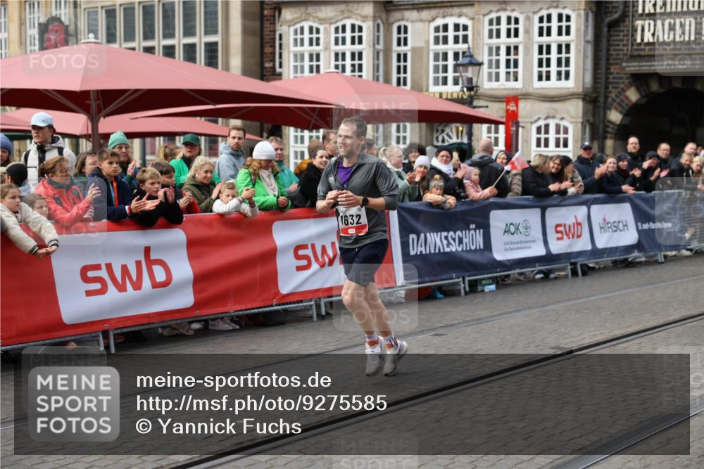 05.10.2025 - 20. swb-Marathon Bremen Yannick Fuchs http://msf.ph/oto/9275585 05.10.2025 12:36:37 Ziel 1632 meine-sportfotos.de