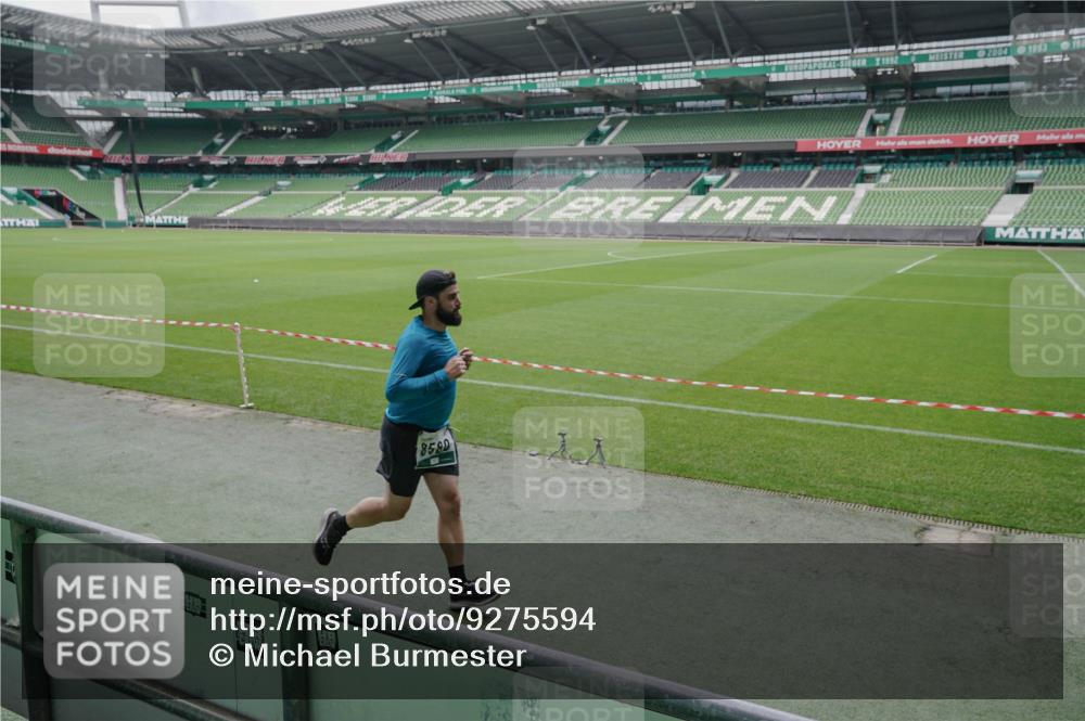 05.10.2025 - 20. swb-Marathon Bremen Michael Burmester http://msf.ph/oto/9275594 05.10.2025 12:52:25 Laufen im Stadion 615, 793, 1029, 1298, 1431, 1550, 1552, 1926, 2595, 3033, 3041, 3178, 3626, 4362, 4781, 4805, 4914, 4935, 5068, 5108, 5416, 5447, 5459, 5561, 5675, 6367, 6630, 6677, 7012, 7031, 7277, 7293, 7313, 7416, 7419, 7634, 7773, 7975, 8218, 8349, 8534, 8558, 8580, 8701, 8921, 9115, 10338, 750, 754, 914, 1120, 1314, 1748, 1911, 1926, 2279, 2283, 2447, 4260, 4652, 4687, 5847, 5910, 6773, 7713, 8066, 8682, 8740, 8780 meine-sportfotos.de