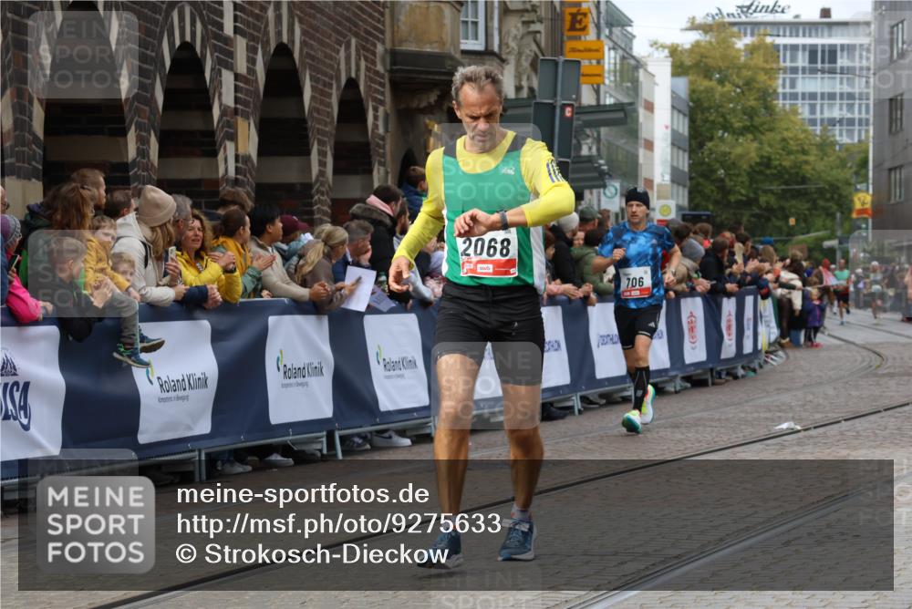 05.10.2025 - 20. swb-Marathon Bremen Strokosch-Dieckow http://msf.ph/oto/9275633 05.10.2025 13:04:13 Ziel 329, 706, 2068, 2643, 4848, 6295, 7735, 7900 meine-sportfotos.de