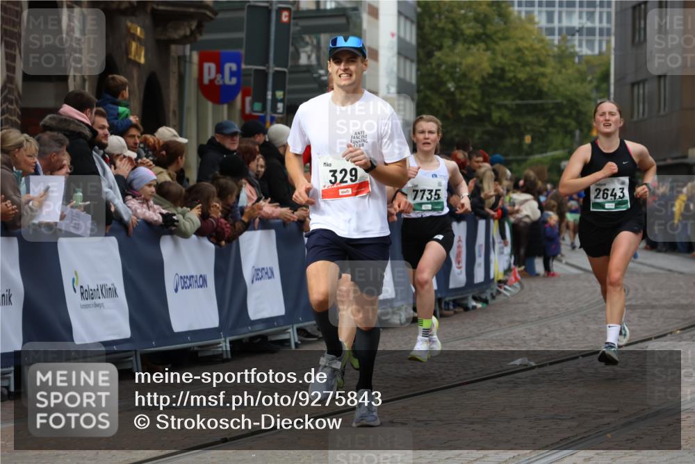 05.10.2025 - 20. swb-Marathon Bremen Strokosch-Dieckow http://msf.ph/oto/9275843 05.10.2025 13:04:19 Ziel 329, 2643, 3320, 6295, 7583, 7735 meine-sportfotos.de