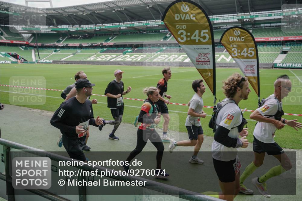 05.10.2025 - 20. swb-Marathon Bremen Michael Burmester http://msf.ph/oto/9276074 05.10.2025 12:53:49 Laufen im Stadion 89, 248, 250, 368, 458, 496, 507, 869, 950, 1009, 1020, 1164, 1165, 1428, 1460, 1489, 1538, 1608, 1656, 1690, 1729, 1736, 1868, 1873, 1943, 2030, 2050, 2250, 2288, 2871, 3363, 3553, 3913, 4294, 4611, 5024, 5425, 5571, 5576, 5944, 6244, 6348, 6359, 6492, 6806, 7255, 7408, 7617, 7835, 7905, 8238, 8499, 8511, 8611, 8709, 832, 1367, 1600, 1667, 2072, 2075, 4132, 4218, 4573, 4729, 4746, 5169, 5579, 5866, 6492, 8431, 8462 meine-sportfotos.de