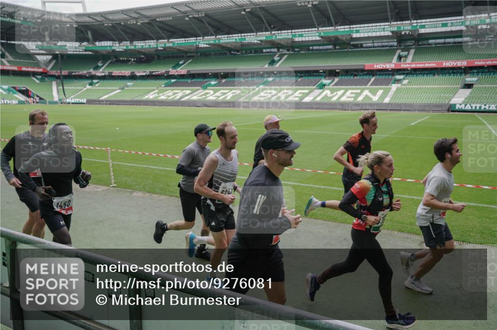 05.10.2025 - 20. swb-Marathon Bremen Michael Burmester http://msf.ph/oto/9276081 05.10.2025 12:53:50 Laufen im Stadion 89, 248, 250, 368, 458, 496, 507, 869, 950, 1009, 1020, 1164, 1165, 1428, 1460, 1489, 1517, 1538, 1608, 1656, 1690, 1729, 1736, 1868, 1873, 1943, 2030, 2050, 2250, 2288, 2871, 3363, 3553, 3913, 4294, 4611, 5024, 5425, 5571, 5576, 5944, 6244, 6348, 6359, 6806, 7232, 7255, 7408, 7617, 7835, 7905, 8238, 8499, 8511, 8611, 8709, 248, 832, 1367, 1667, 2072, 2075, 4132, 4573, 4729, 5169, 5579, 5866, 6492, 8431, 8462 meine-sportfotos.de