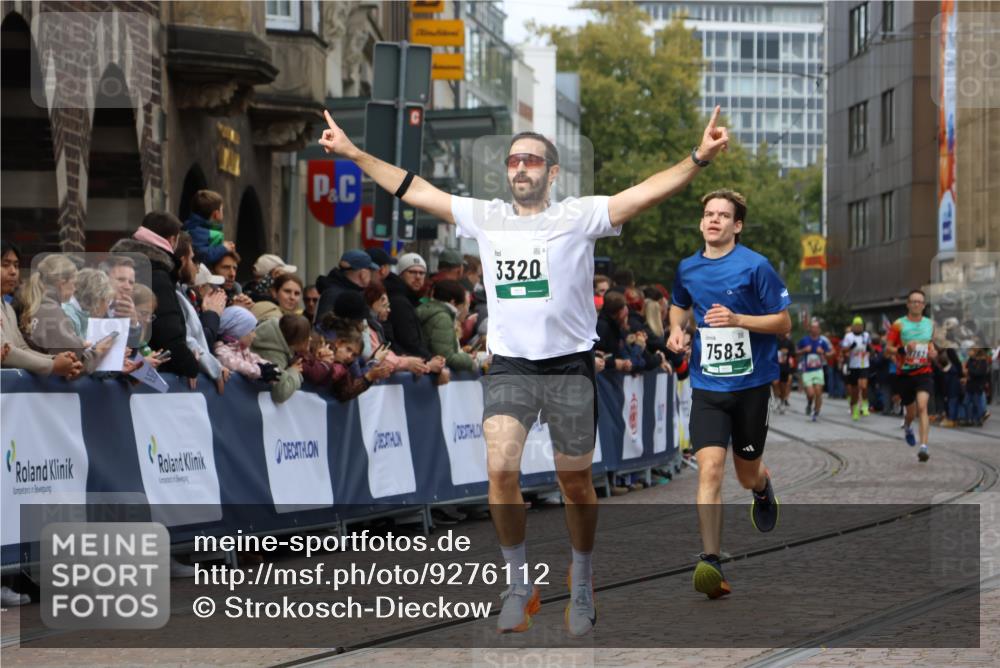05.10.2025 - 20. swb-Marathon Bremen Strokosch-Dieckow http://msf.ph/oto/9276112 05.10.2025 13:04:23 Ziel 1763, 3320, 6295, 7583, 7735 meine-sportfotos.de