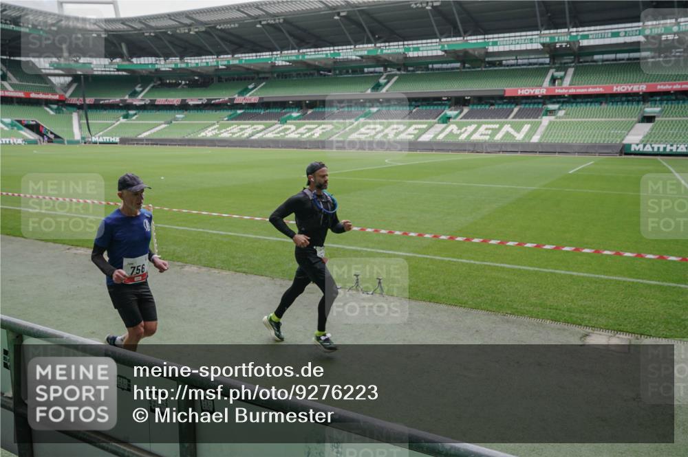 05.10.2025 - 20. swb-Marathon Bremen Michael Burmester http://msf.ph/oto/9276223 05.10.2025 12:54:11 Laufen im Stadion 53, 89, 132, 250, 289, 368, 458, 496, 504, 507, 524, 756, 950, 1009, 1020, 1164, 1165, 1428, 1460, 1489, 1517, 1543, 1608, 1656, 1690, 1729, 1736, 1873, 1896, 1943, 1976, 2030, 2050, 2250, 2288, 2573, 2841, 2871, 3193, 3212, 3363, 3436, 3703, 3913, 4294, 4595, 4611, 4949, 5022, 5024, 5206, 5571, 5576, 5666, 5978, 6244, 6348, 6359, 6583, 6853, 7232, 7279, 7494, 7508, 7617, 7835, 8499, 8511, 8611, 8737, 869, 1538, 3553, 7255, 7408, 8238, 8709 meine-sportfotos.de