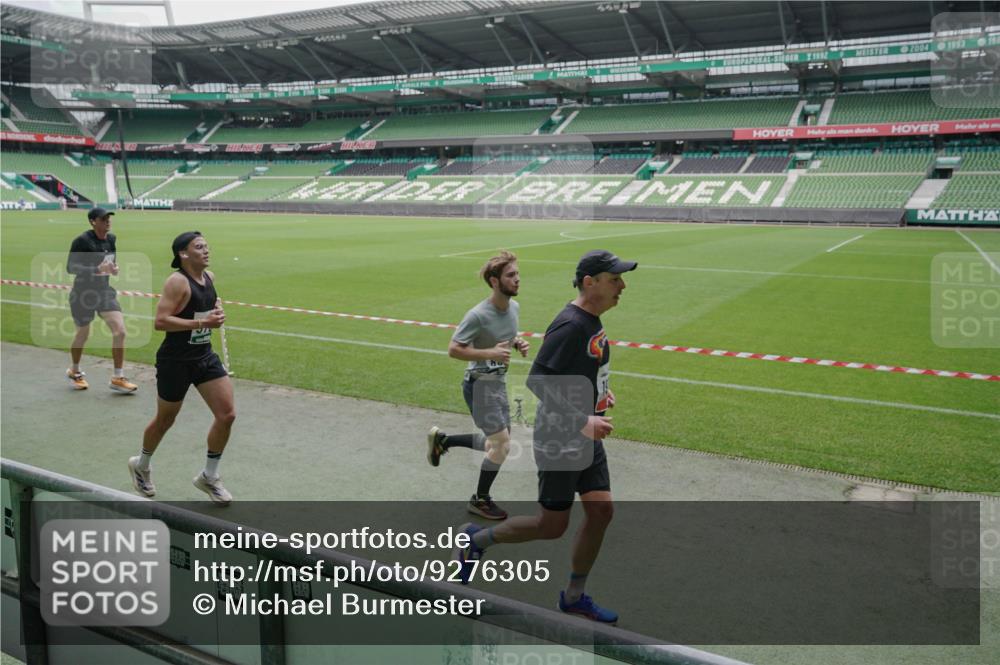 05.10.2025 - 20. swb-Marathon Bremen Michael Burmester http://msf.ph/oto/9276305 05.10.2025 12:54:23 Laufen im Stadion 53, 89, 132, 250, 289, 368, 458, 496, 504, 507, 524, 756, 950, 1020, 1165, 1308, 1428, 1460, 1489, 1517, 1543, 1608, 1690, 1729, 1736, 1873, 1896, 1897, 1943, 1976, 2024, 2180, 2274, 2573, 2767, 2841, 2871, 3193, 3212, 3224, 3359, 3436, 3703, 3913, 4595, 4611, 4837, 4949, 4958, 5022, 5024, 5206, 5576, 5666, 5869, 5978, 6244, 6348, 6359, 6583, 6683, 6853, 7232, 7279, 7494, 7508, 7814, 7835, 7928, 7986, 8511, 8611, 8653, 8737, 869, 1538, 7255, 8709 meine-sportfotos.de