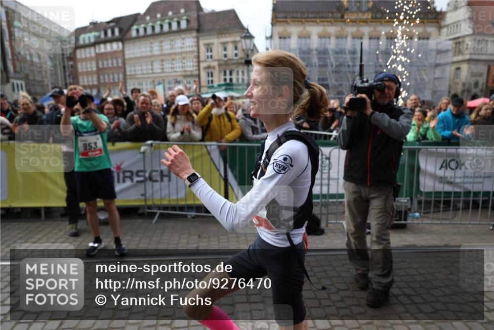 05.10.2025 - 20. swb-Marathon Bremen Yannick Fuchs http://msf.ph/oto/9276470 05.10.2025 12:37:41 Ziel 1101 meine-sportfotos.de
