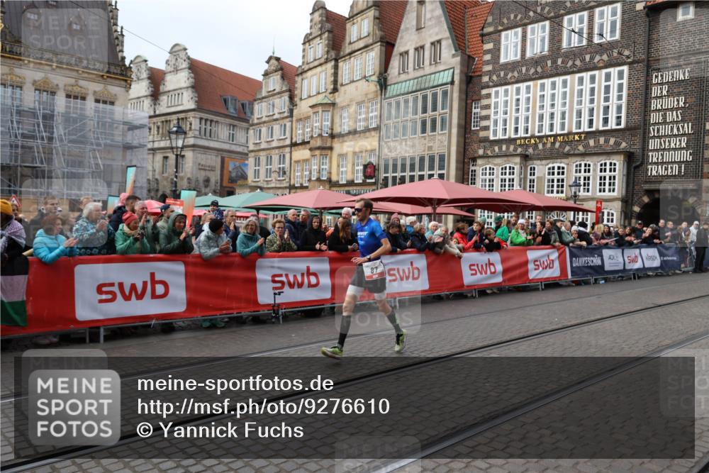 05.10.2025 - 20. swb-Marathon Bremen Yannick Fuchs http://msf.ph/oto/9276610 05.10.2025 12:38:18 Ziel 87 meine-sportfotos.de