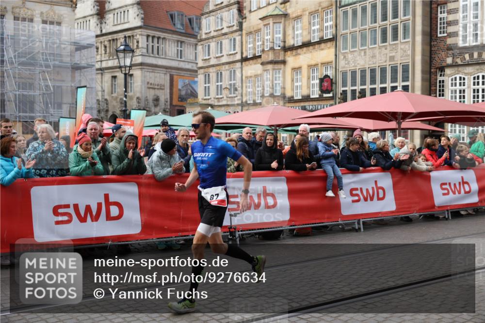 05.10.2025 - 20. swb-Marathon Bremen Yannick Fuchs http://msf.ph/oto/9276634 05.10.2025 12:38:19 Ziel 87 meine-sportfotos.de