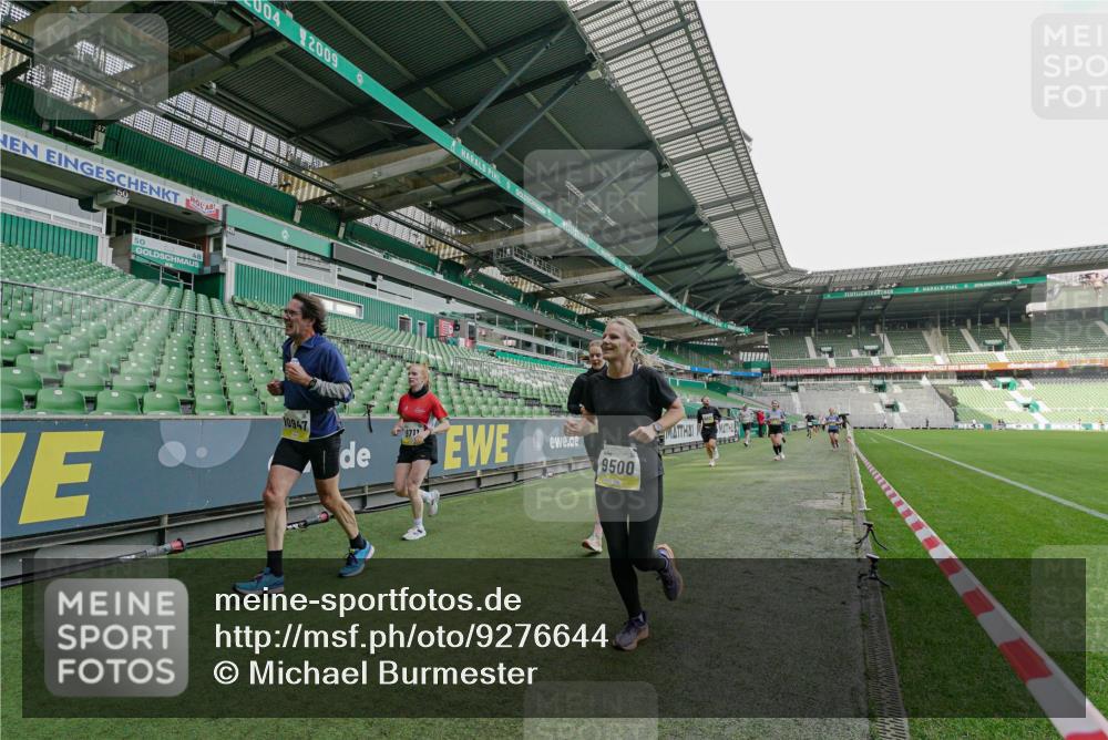 05.10.2025 - 20. swb-Marathon Bremen Michael Burmester http://msf.ph/oto/9276644 05.10.2025 10:27:13 Laufen im Stadion 28, 9009, 9202, 9270, 9285, 9290, 9339, 9351, 9362, 9396, 9400, 9411, 9500, 9590, 9670, 9678, 9709, 9711, 9876, 9878, 9885, 9897, 9921, 9960, 9961, 10045, 10091, 10092, 10277, 10351, 10411, 10568, 10634, 10639, 10649, 10682, 10750, 10773, 10792, 10818, 10822, 10823, 10898, 10947, 11074, 11362, 11446, 11585, 11645, 11659, 11683, 11714, 9250, 9290, 9545, 9590, 10053, 10090, 10304, 10431, 10447, 10633, 10649, 11648, 11715 meine-sportfotos.de