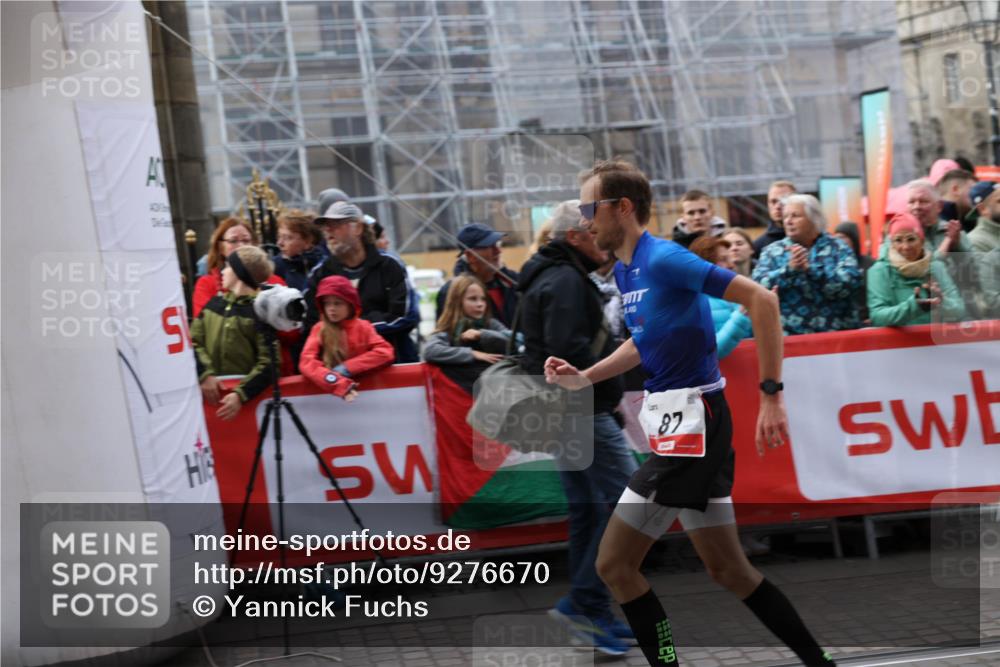 05.10.2025 - 20. swb-Marathon Bremen Yannick Fuchs http://msf.ph/oto/9276670 05.10.2025 12:38:19 Ziel 87 meine-sportfotos.de