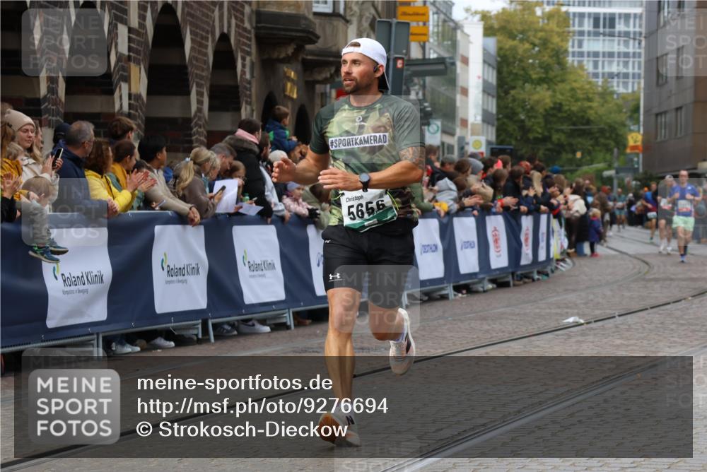 05.10.2025 - 20. swb-Marathon Bremen Strokosch-Dieckow http://msf.ph/oto/9276694 05.10.2025 13:04:33 Ziel 1763, 5656, 7176 meine-sportfotos.de