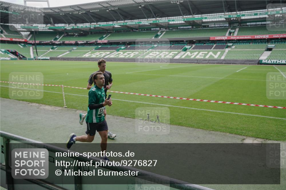 05.10.2025 - 20. swb-Marathon Bremen Michael Burmester http://msf.ph/oto/9276827 05.10.2025 12:55:20 Laufen im Stadion 78, 82, 104, 124, 169, 240, 319, 417, 663, 760, 944, 1326, 1474, 1483, 1490, 1531, 1721, 1737, 1910, 1945, 2022, 2162, 2180, 2265, 2431, 2494, 2605, 2642, 2716, 2767, 2884, 3069, 3074, 3489, 3515, 3519, 3531, 3612, 3838, 3848, 3944, 4079, 4195, 4212, 4257, 4456, 4672, 4771, 4796, 4816, 4823, 4853, 4919, 5034, 5093, 5152, 5177, 5289, 5452, 5484, 5554, 5833, 5869, 5907, 6048, 6106, 6184, 6276, 6527, 6570, 6649, 6937, 7052, 8642, 132, 289, 504, 1896, 2573, 5022, 5206, 5978 meine-sportfotos.de