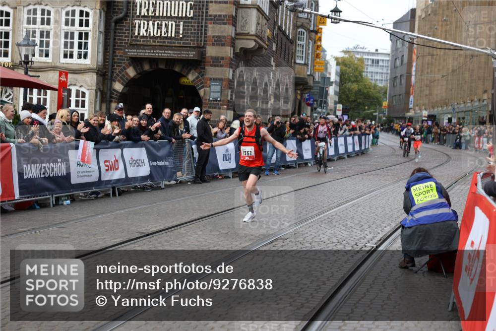 05.10.2025 - 20. swb-Marathon Bremen Yannick Fuchs http://msf.ph/oto/9276838 05.10.2025 12:38:47 Ziel 7, 1351 meine-sportfotos.de